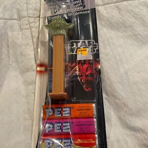 Star Wars Yoda PEZ Dispenser with Candy